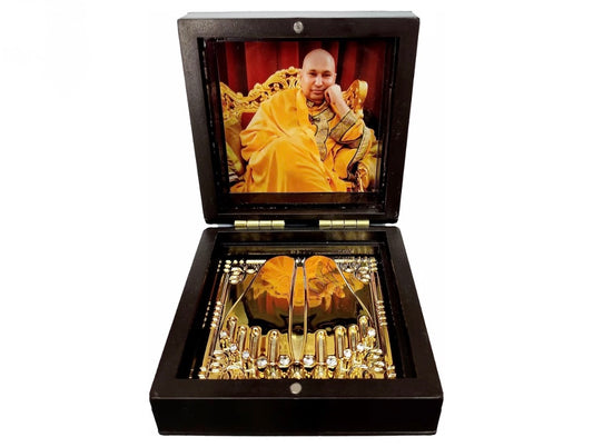 Guru Ji Charan Paduka β Dharmic Glow