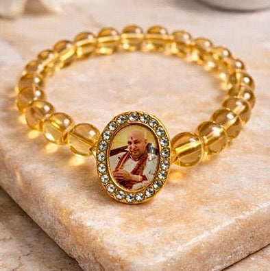 Guru Ji Moonstone Bracelet – Dharmic Glow
