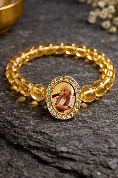 Guru Ji Moonstone Bracelet – Dharmic Glow