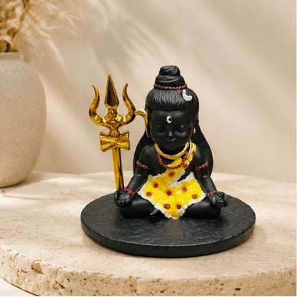 Baalroop Mahadev in Sitting Mudra