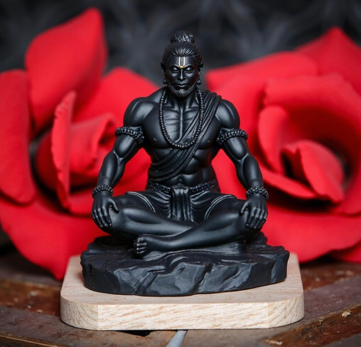 Hanuman Car Idol – Dharmic Glow